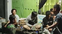 Babinsa Koramil 1404-06/Duampanua Laksanakan Pemantauan Wilayah dan Komsos dengan Warga