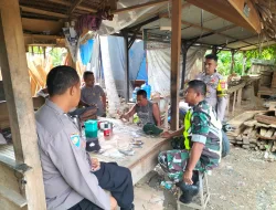 Sinergi TNI–Polri, Babinsa Koramil 26/Grong-Grong dan Bhabinkamtibmas Laksanakan Komsos di Wilayah Binaan