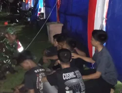 Babinsa Koramil 1404-02/Mattiro Sompe Laksanakan Patroli Malam dan Komsos Bersama Warga