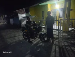 Pastikan Wilayah Binaan Aman, Babinsa Koramil 1404-05/Patampanua Rutin Laksanakan Patroli Malam