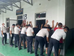 Lapas Banjarbaru Perkuat Komitmen Bersih Narkoba dan Barang Terlarang Lewat Penggeledahan Blok Hunian