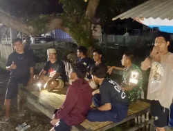 Babinsa Koramil 1404-08/Lanrisang Laksanakan Patroli Malam dan Komsos Bersama Pemuda