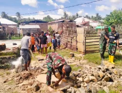 1Prajurit Brigif TP 31/PS Satgas TMMD 127 Fokus Pembangunan Jembatan dengan Semangat PANTANG MEYERAH