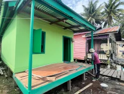 Ditengah Menjalankan Ibadah Puasa, Anggota Satgas TMMD Kebut Pengerjaan RTLH 2 dan 3