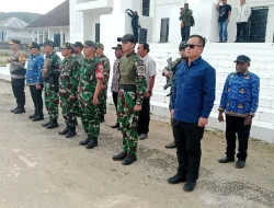 DANRAMIL 1703-01/ENAROTALI HADIRI APEL GABUNGAN ASN DAN TNI–POLRI KABUPATEN PANIAI