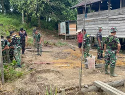 Sinergi dan Semangat di Tengah Puasa, Satgas TMMD 127 Bersama Warga Bangun Rumah Bapak Binjamin