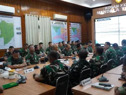 Kami Butuh Evaluasi Objektif untuk Penyempurnaan Kodam yang Masih Muda” — Pangdam XXIV/Mandala Trikora Buka Taklimat Awal Audit Kinerja Itjenad TA 2026