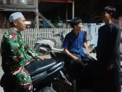 Babinsa Koramil 1404-02/Mattiro Sompe Laksanakan Patroli Malam Hari Di Wilayah Binaan