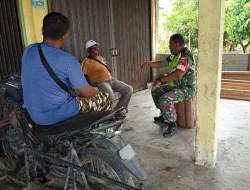 “Babinsa Ciptakan Keakraban dengan Warga Binaan Melalui Komsos