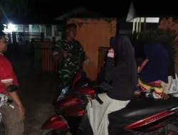 Babinsa Koramil 1404-01/Suppa Laksanakan Patroli Malam dan Komsos Bersama Warga di Desa Wiringtasi