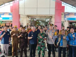 Jelang Idul Fitri 1447 H, Dandim 1404/Pinrang Bersama Forkopimda Pantau Harga dan Keamanan Pangan di Pasar Sentral