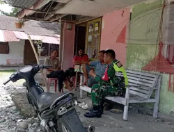 Babinsa Koramil 04 Beutong laksanakan komunikasi sosial dan Sambangi warga di desa Binaan nya