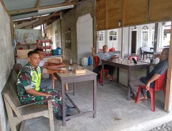 Babinsa Koramil 02/Seunagan Komsos Bersama Warga Binaan