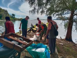 Babinsa Koramil 06/Teluk Dalam Komsos Bersama Warga