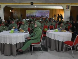 Danrem 181/PVT Ikut Donor Darah Serentak dalam Rangka Apel Bersama Wanita TNI dan HUT ke-62 Dharma Pertiwi Tahun 2026