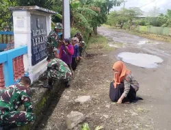 Peduli Kebersihan Lingkungan, Babinsa Koramil 1404-08/Lanrisang Bersama Warga Laksanakan Kerja Bakti