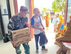 Babinsa Kodim 0907/Trk Dampingi Penyaluran Bantuan Pangan Agar Tepat Sasaran