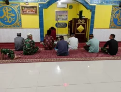 Babinsa Kodim 1404/Pinrang Rutin Laksanakan Shalat Subuh Berjemaah di Masjid
