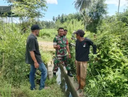 Babinsa Koramil 03/Delima Gelar Komsos dengan Petani, Bahas Kondisi Pertanian di Desa Binaan