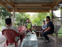 Monitoring Wilayah Binaan, Babinsa Koramil 04/Beutong Melaksanakan Komunikasi sosial ke Warga Binaan*