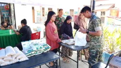 Semarak HUT TNI ke-81, Pasar Murah Kodim 1404/Pinrang Dipadati Warga