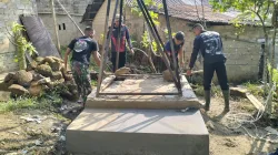 Pantang Lelah! Satgas TMMD ke-130 Kodim Tarakan dan Warga Gotong Royong Bangun Fasilitas Air Bersih
