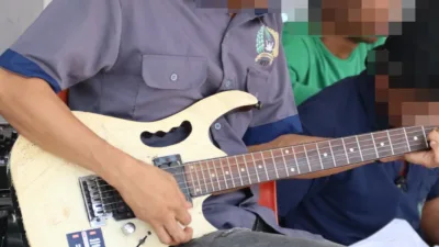 Rawana Band Meriahkan Kunjungan, Rutan Pelaihari Hadirkan Suasana Hangat bagi Warga Binaan dan Keluarga