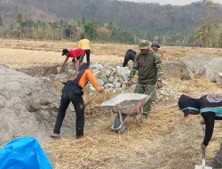 Sinergi TNI dan Warga, Kodim 1404/Pinrang Bangun Saluran Pembuangan di Pekkabata