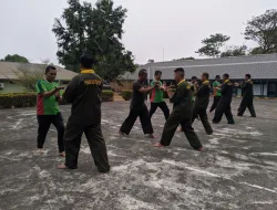 Rutinitas Bela Diri Kodim 1405/Parepare: Asah Naluri Tempur dengan Pencak Silat Militer (PSM)