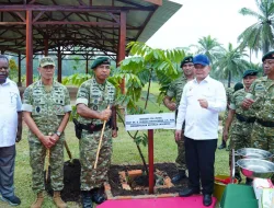 DANREM 181/PVT DAMPINGI PANGDAM XVIII/KASUARI HADIRI KUNJUNGAN KERJA MENKO POLKAM RI DI PAPUA BARAT DAYA, PERKUAT SINERGI TNI-POLRI DAN STABILITAS KEAMANAN