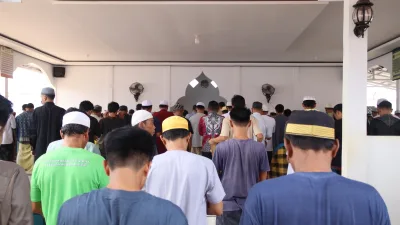 Perkuat Keimanan dan Kebersamaan, Sholat Jumat Berjamaah Warnai Pembinaan di Rutan Pelaihari