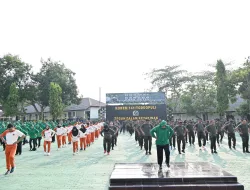 Senam Bersama Prajurit, PNS dan Persit Korem 141/Toddopuli, Perkuat Kebugaran dan Kekompakan Keluarga Besar TNI